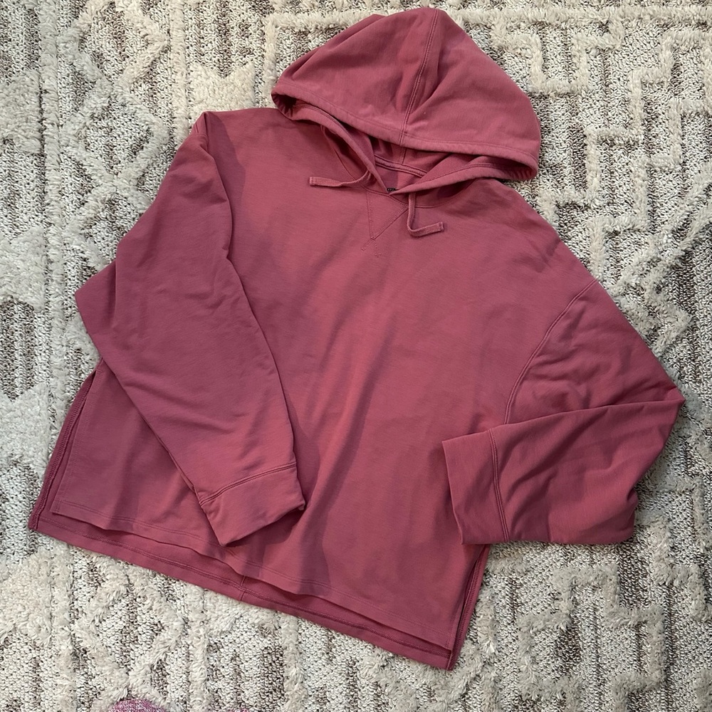 Nike Women’s Yoga Hoodie Size Medium